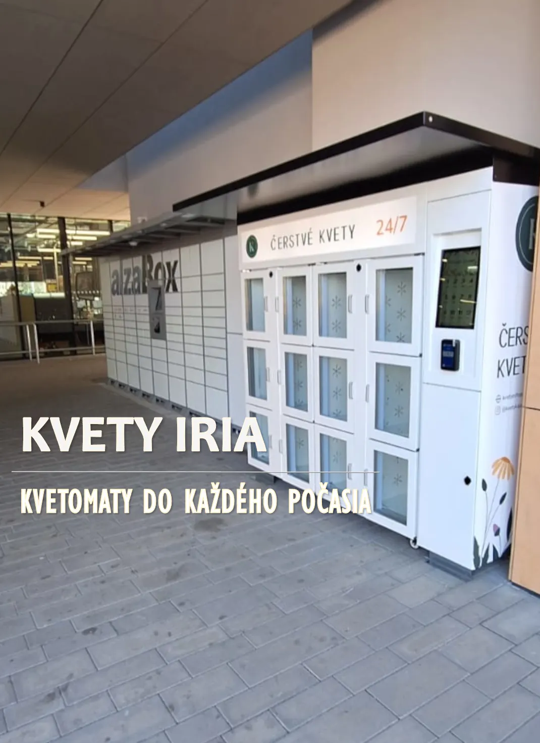 Exteriérový kvetomat na 12 kytíc — podchod z centra na stanicu